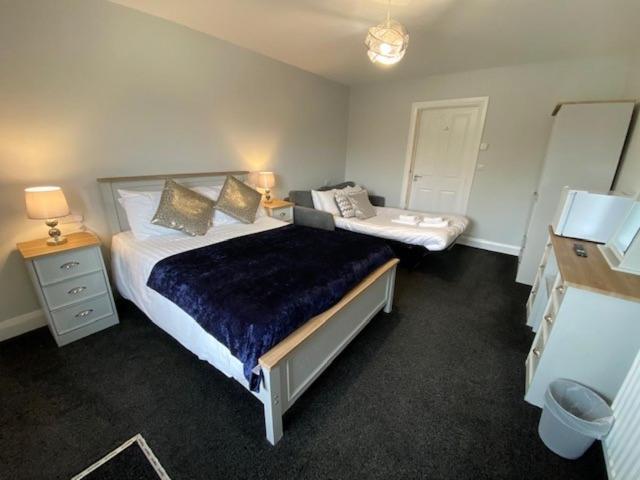 Temple Golf Club Hotel Lisburn Buitenkant foto